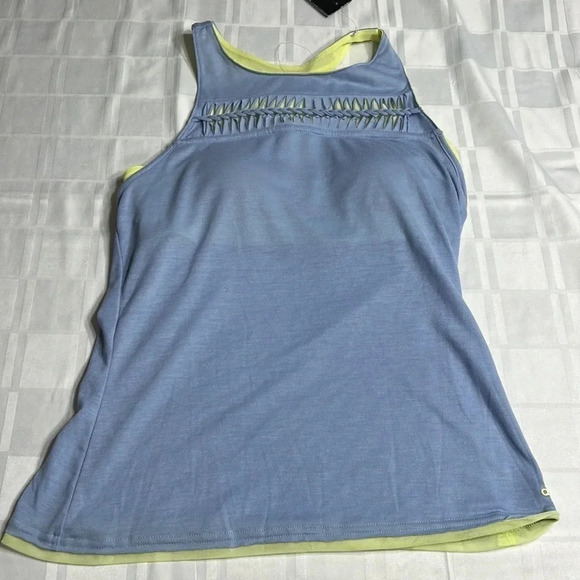 ADIDAS. Women tank top,NWT,workout, blue ,racerback,built in bra,logo,gym,resort - Picture 7 of 13